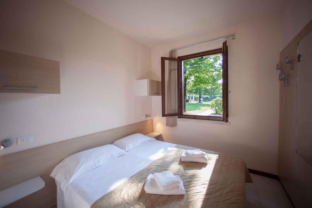 Holiday Homes In Sirmione/Gardasee 22174 Экстерьер фото