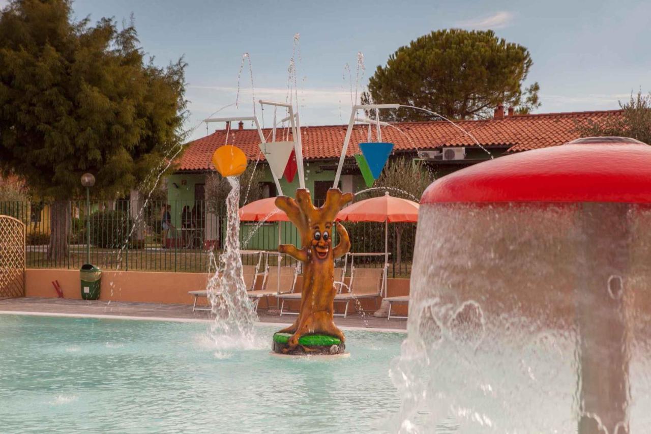 Holiday Homes In Sirmione/Gardasee 22174 Экстерьер фото